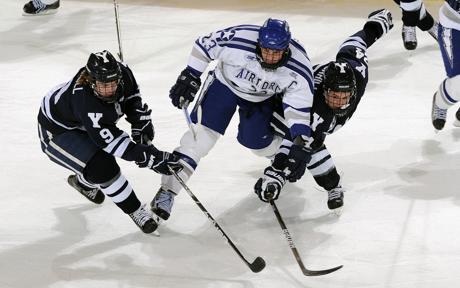 开云体育登陆入口-《英雄联盟》“未来之王”全球预选赛爆发精彩!